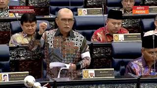 Bila Duduk Kerusi Speaker Sana Kena Buka Baju Politik - Yb Beluran