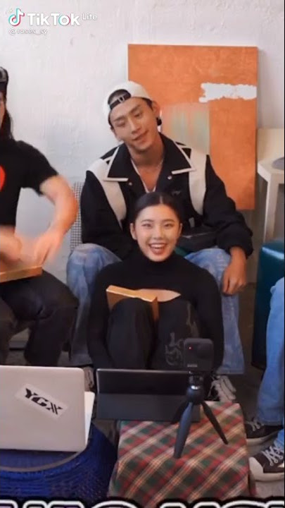 leejung&deukie so sweet bgt sih kyk adik kakak