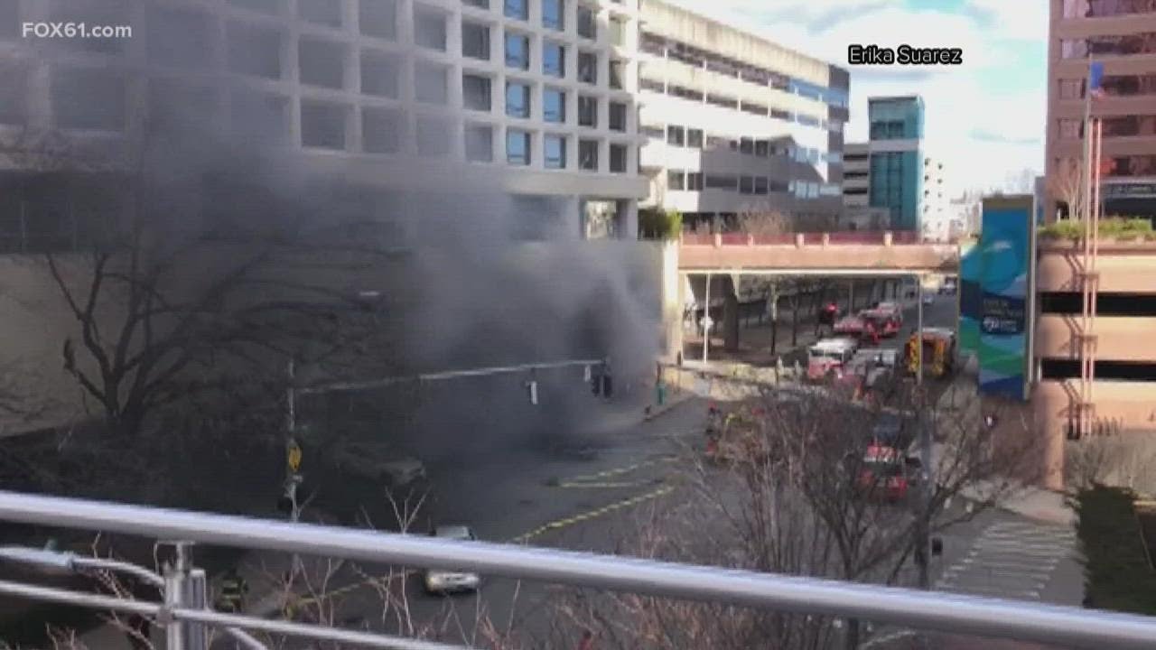 Dumpster fire in Hartford causes windows to shatter - YouTube