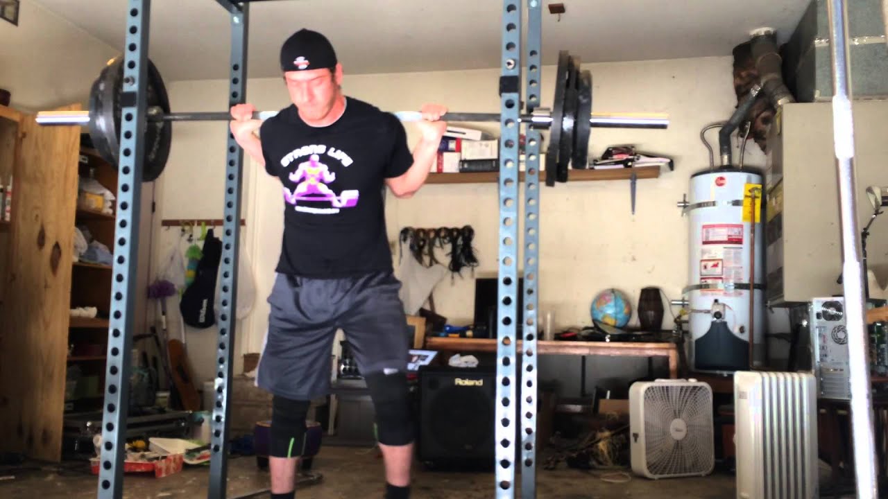 EARLY APRIL (SQUAT MAX, SQUAT AND BENCH TRAINING) - YouTube