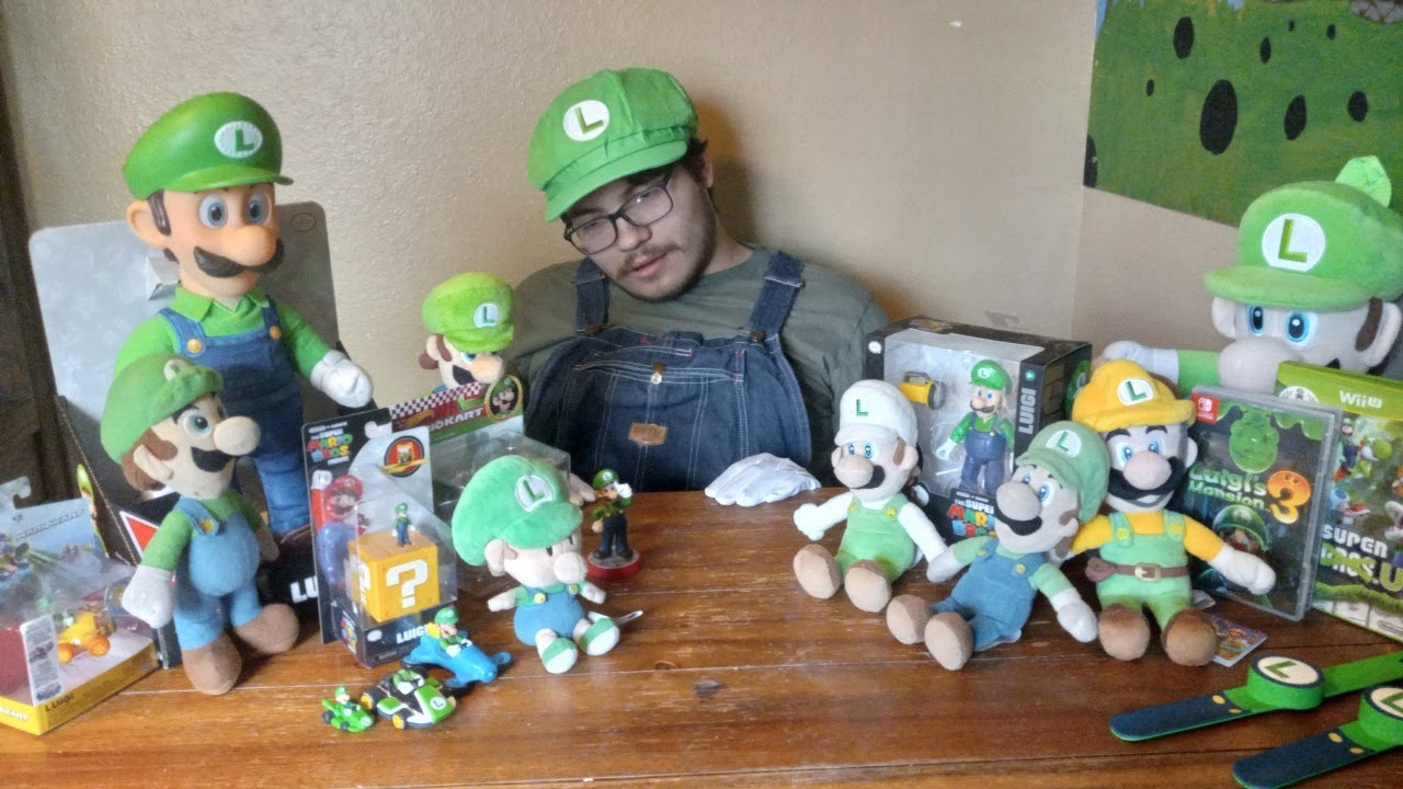 Reviewing Luigi Products as Luigi