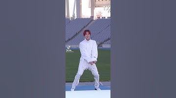 Taehyun all confused is the cutest thing!🥰🥰