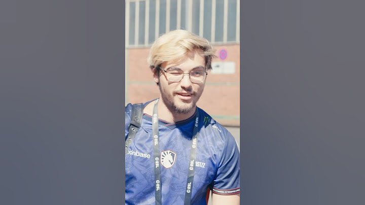 Twistzz Is Still In FaZe? 🤯