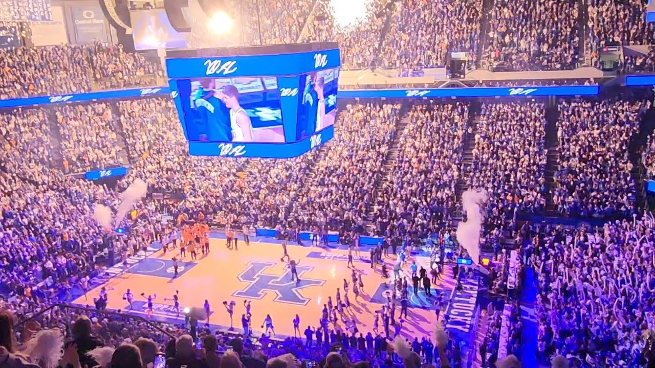 Kentucky and Tennessee starting lineups at Rupp Arena (February 4th