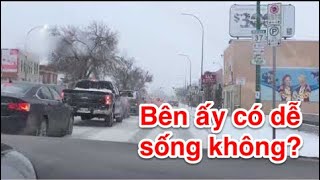 Ở Canada có dễ sống hay không?