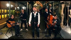 LES FATALS PICARDS - Un jour au musée