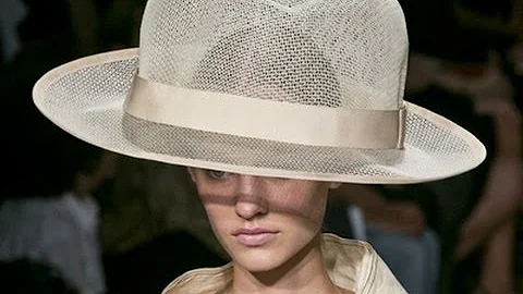 New York Inspires New Donna Karan Collection