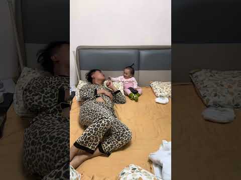 Help! Lao Deng's beard is so prickly #Parent-child daily life #Parent-child time