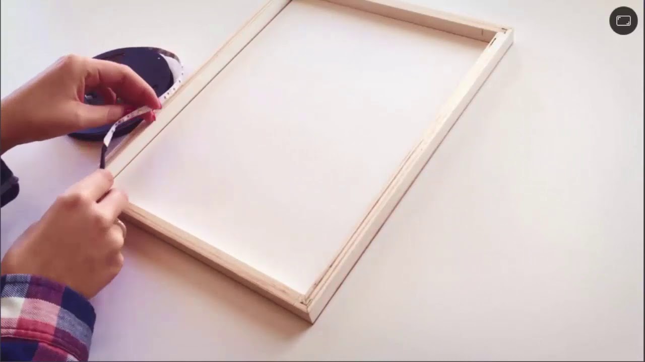 Two Hour Project: Artist's Light Box 