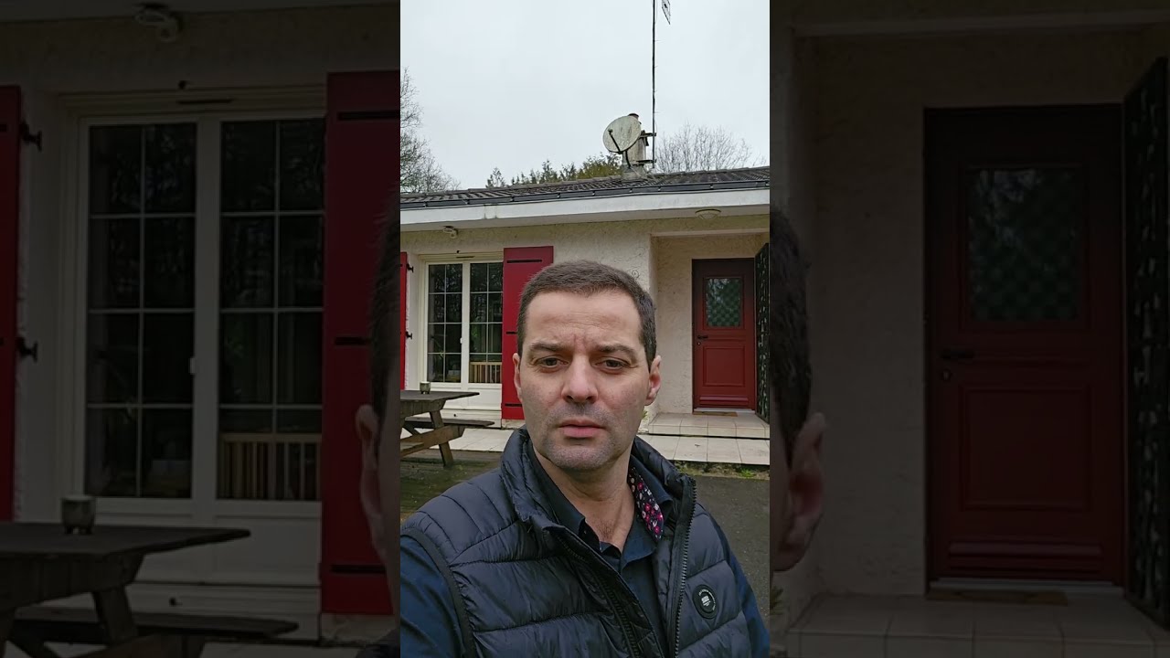 Maison 4 chambres à La Chaize le Vicomte, piscine et parc arboré!