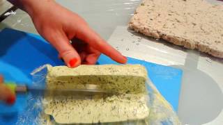 Ароматное Сливочное Масло с Зеленью и Чесноком . Aromatic Butter with Herbs and Garlic . Ароматное Сливочное Масло с Зеленью и Чесноком . Aromatic Butter with Herbs and Garlic .
