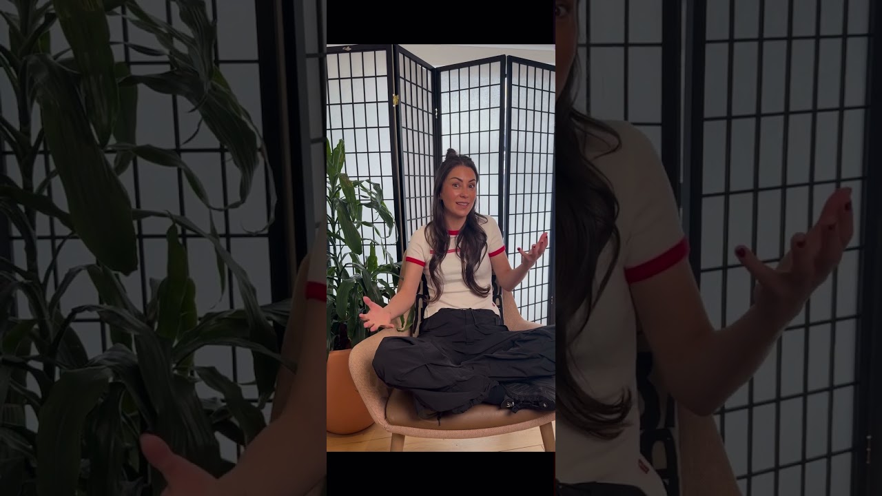 Amy Shark is always welcome at the Cricket Library.