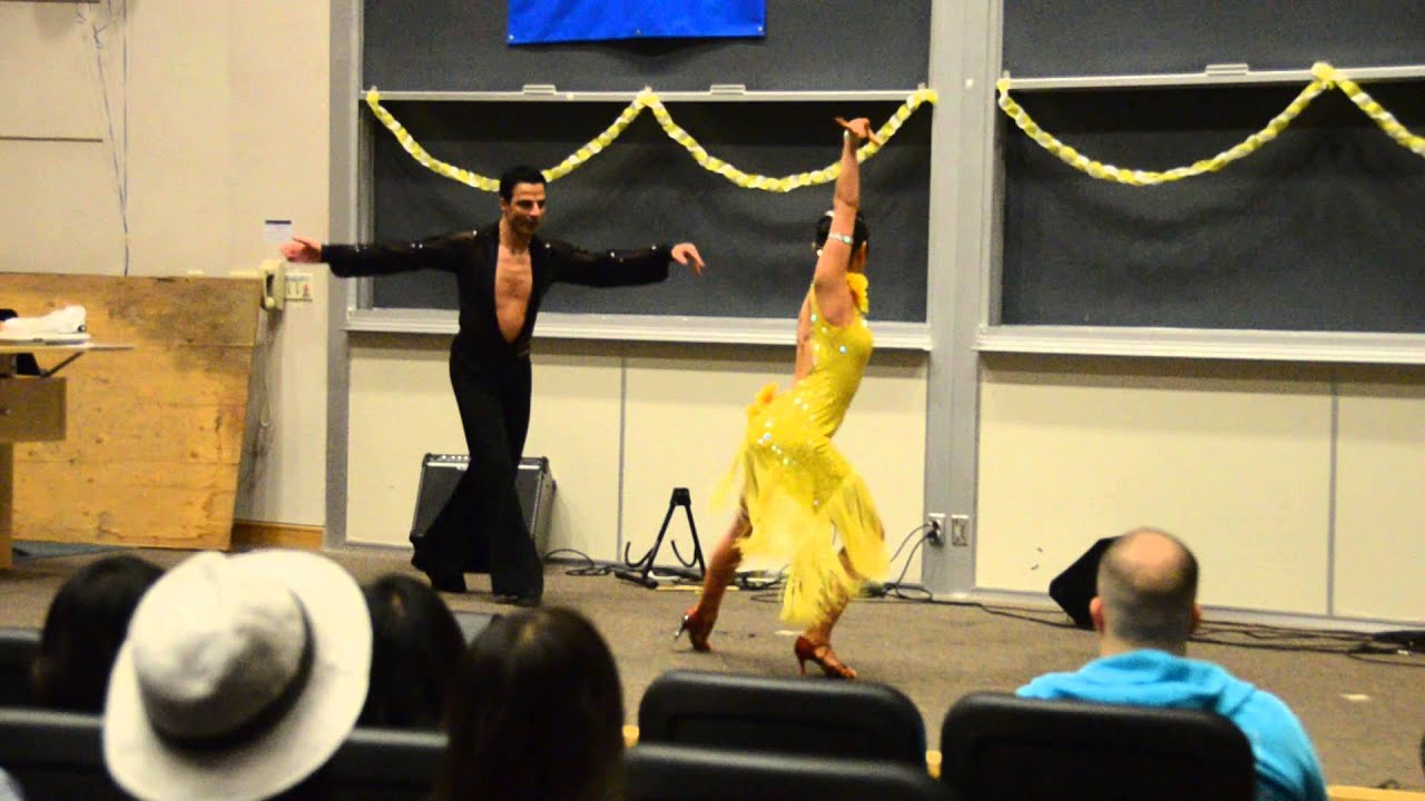 caroline-shen-roberto-cavallo-win-1st-place-at-uci-mba-school-talent