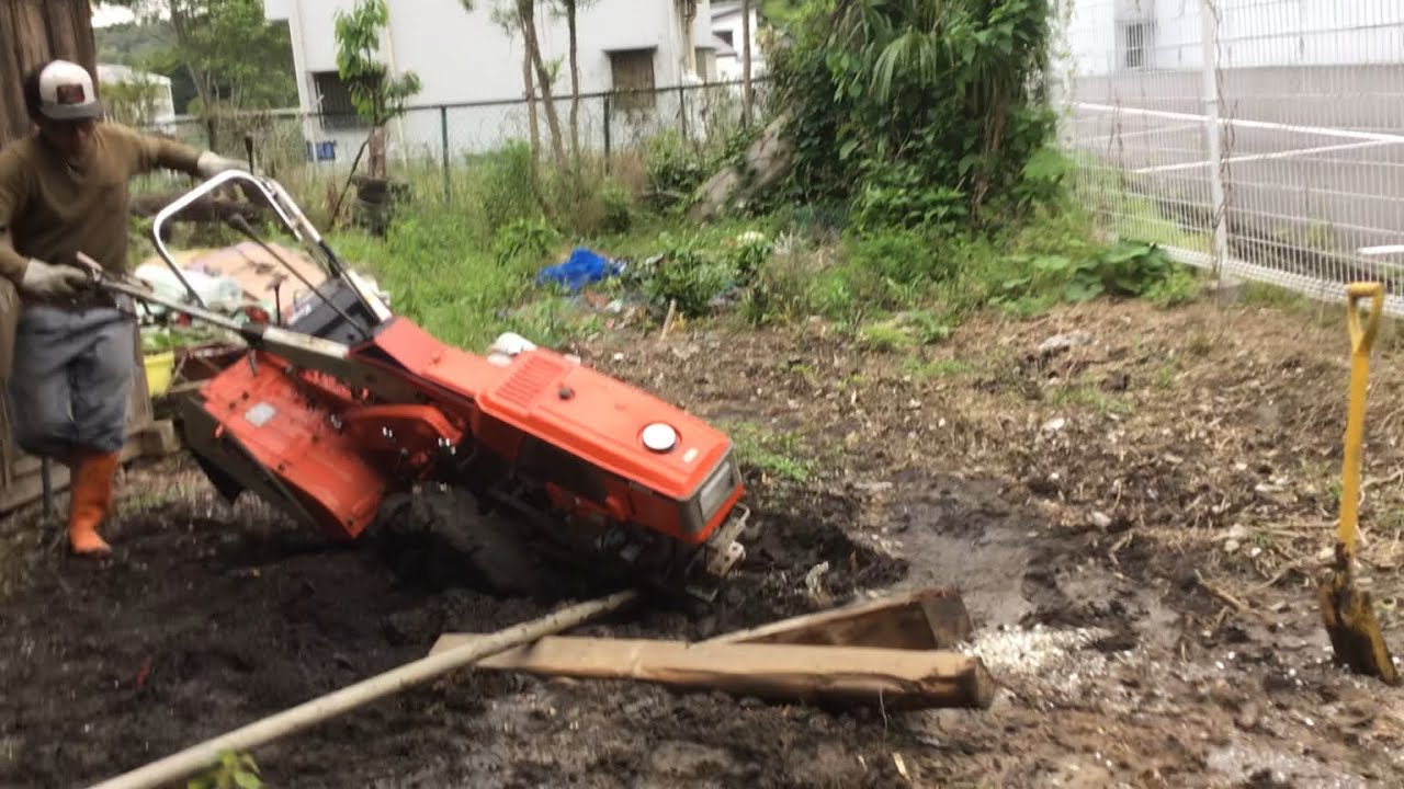 ＃けんか腰、激撮☆耕運機、救出作戦！★fighting backsave the cultivator