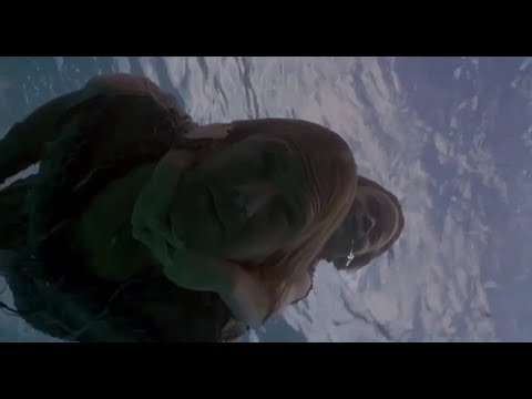 Обучение Плаванию ... отрывок из фильма (Водный Мир/WaterWorld)1995