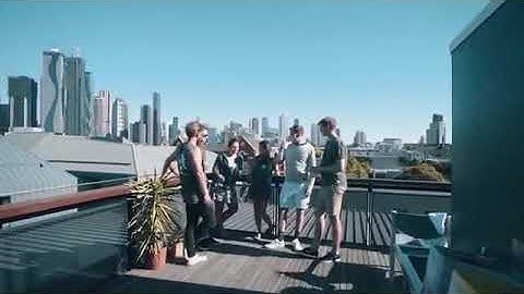 Alan Walker feat.Sorana-Lost Control(Oficial Video)