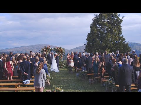 Video: Wer kann eine Hochzeit in New Hampshire amtieren?