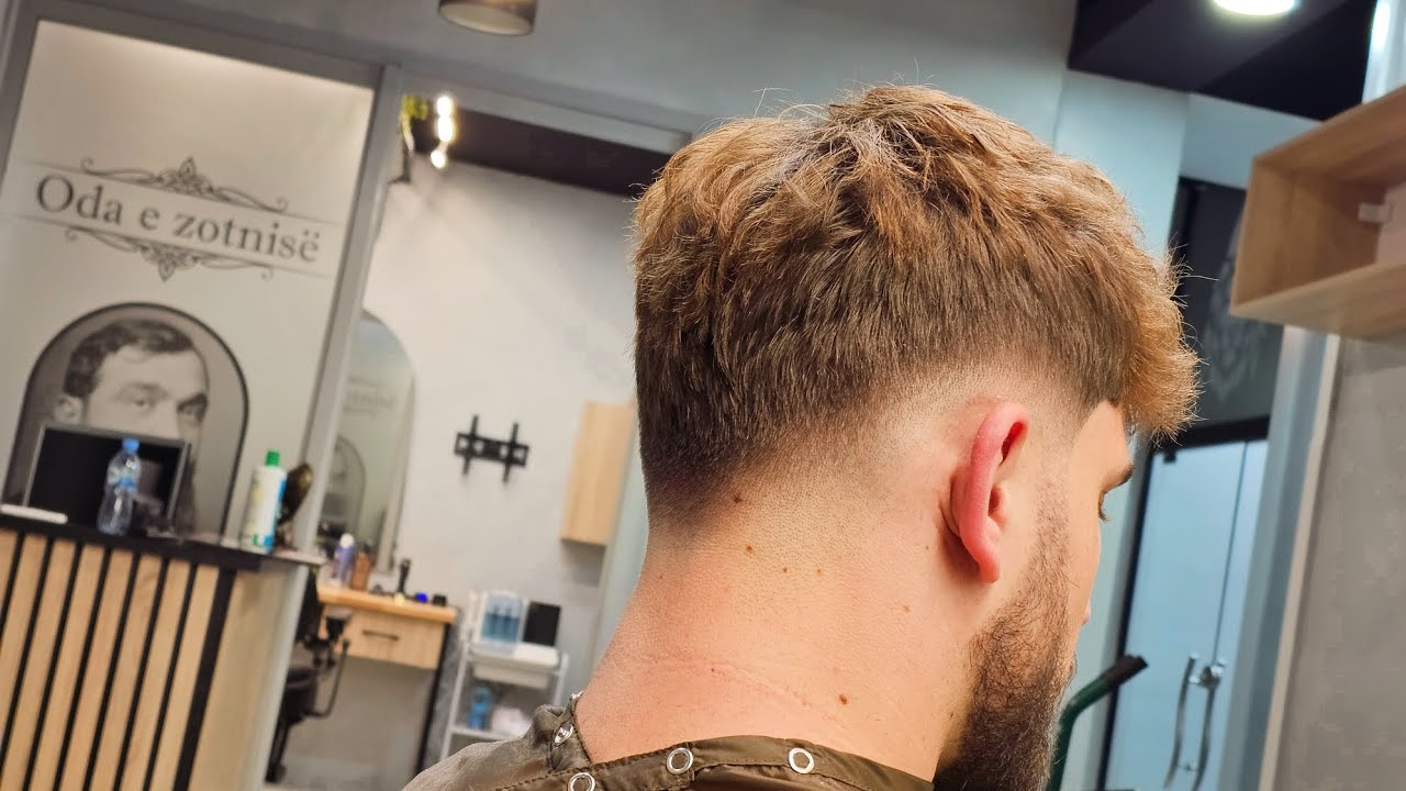 Si të realizojmë një qethje Low Fade💈✂️ [How to do a low fade haircut ]💈 (tutorial nga Klejdi Meta)