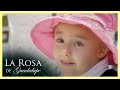 Xóchitl se contagia de piojos en la escuela | La rosa de Guadalupe | Xóchitl y Armando