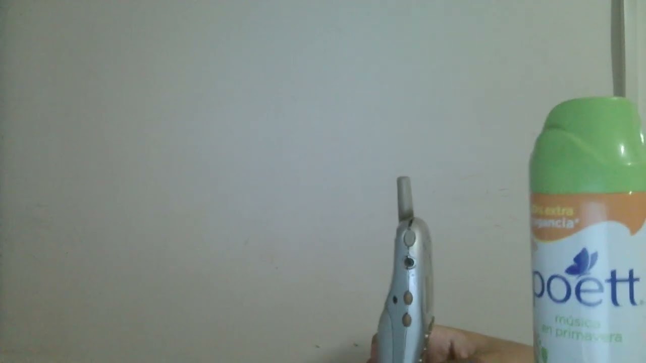 mini pelicula de POETT VS CELU DE MOTOROLA DE TECLITAS