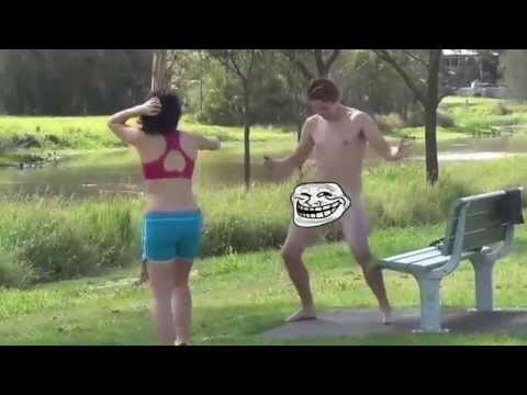 Lihat reaksi Gadis ini saat lihat cowok ganteng telanjang
