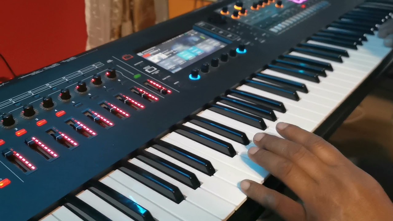 The Power of Roland Fantom 7 Musical (Juno 106)