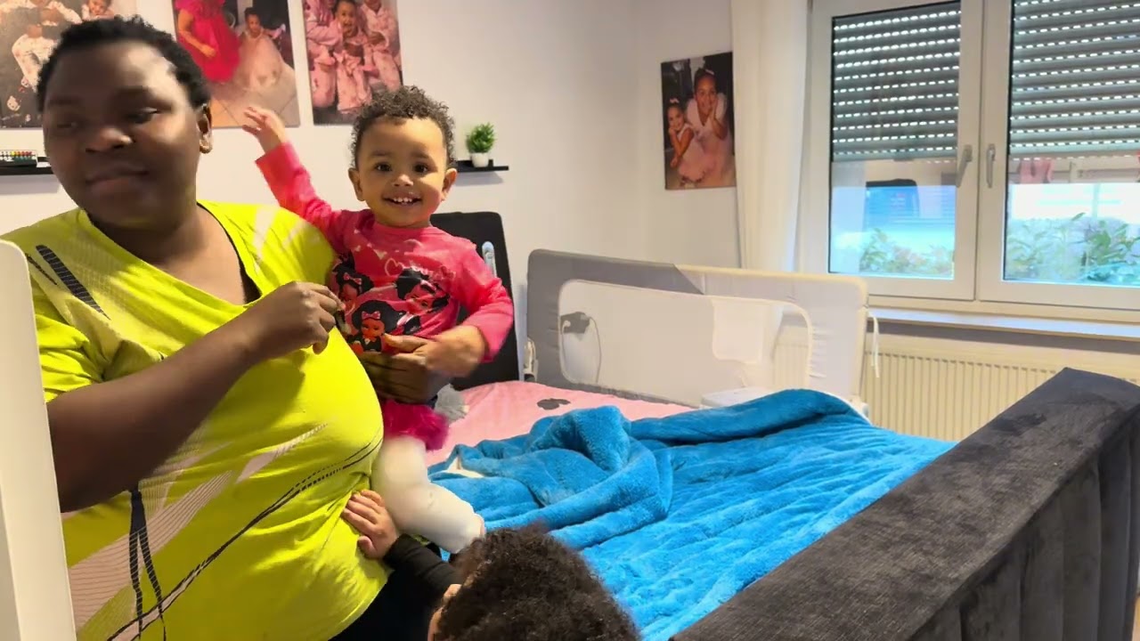 Давайте вместе уберёмся на кухне и распакуем одежду! 🧹👚 #кухня #одежда