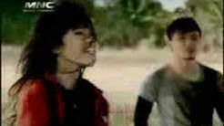 Utopia - Hujan  - Durasi: 3:49. 