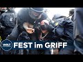 CORONA-RANDALE VOR RUSSISCHER BOTSCHAFT: Rechte Angriffe auf Einsatzkräfte der Polizei in Berlin