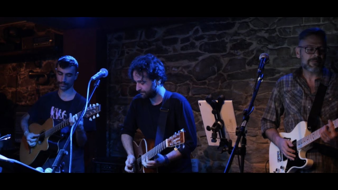 Danis & Friends - The Snake (Al Wilson Cover) Live @ Papagalos