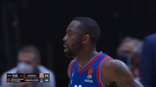 10.12.2020 / Valencia Basket - Anadolu Efes / James Anderson