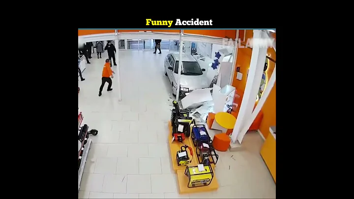 Funny Accident😁😊#shorts - DayDayNews