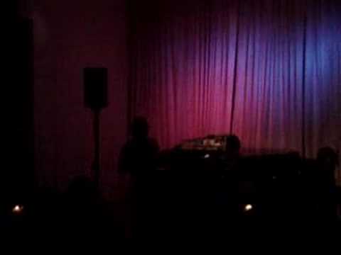 Tompi @ Alexis Bistro - Cinta yang ku cari clip