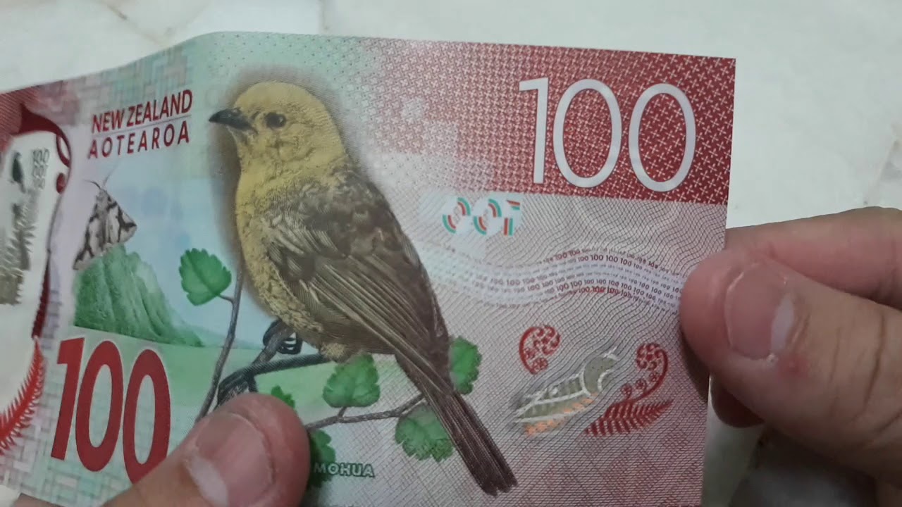 NZD 100 New Zealand Currency Note 2018