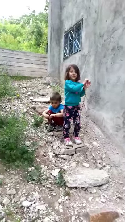 Geheli çocuklar gırıttalar 1