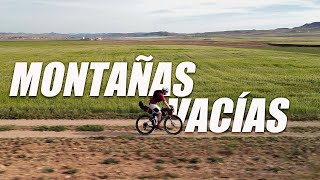 Recorro +250KM por MONTAÑAS VACÍAS en bikepacking | La Laponia Española