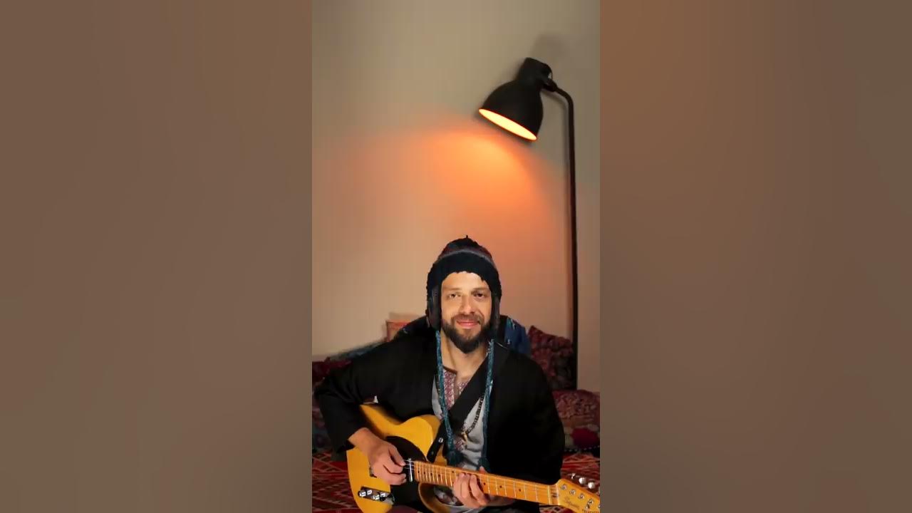 Whenever Wherever + لقعدلك عالدرب قعود