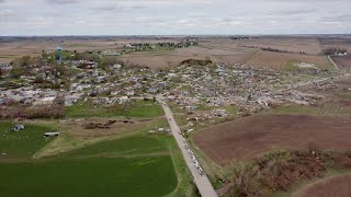 Minden, Iowa neighbors clean up each others' properties following tornado