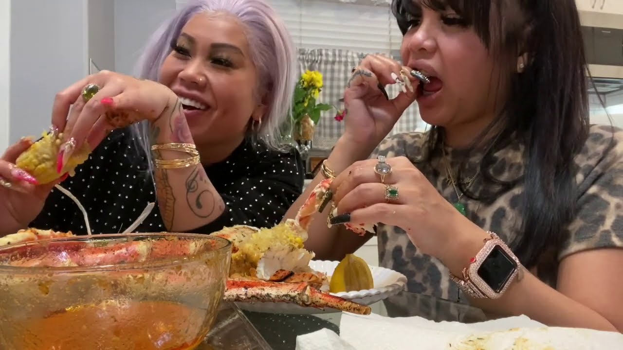 Мукбанг с морепродуктами и мими🦞🦐