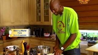 In the Kitchen with Vegan NBA Champ John Salley (2\/2)
