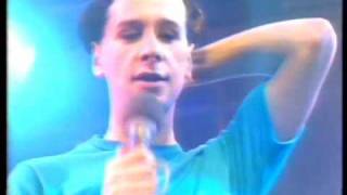 Simple Minds Someone Somewhere in Summertime