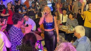 Anna Carina Woitschack - Im Paradies der Ewigkeit