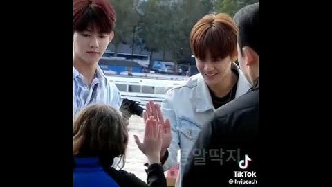 Such a kind hearted Man 😻#kpop #gyuvin #zhanghao #zb1 #zerobaseone #viral #taerae #fyp #jiwoong #fyp