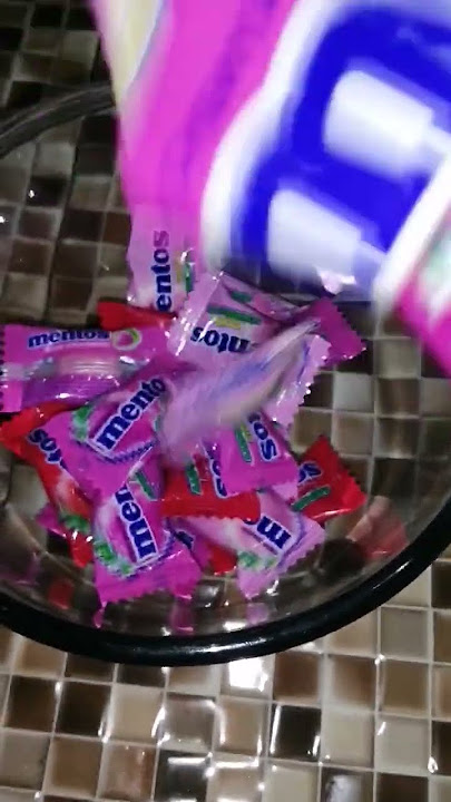 Mentos strawberry Mix #asmr #assorted #flavours #vanilla #classic #sour #viral # shorts