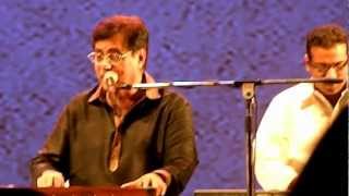 Video thumbnail of "jagjit singh and Gulam ali @ taal katora stadium on 3sep 2011."