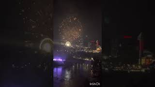 Fireworks 🧨 at USA 🇺🇸 Niagara Falls #travel #usa @CAN_Be_a_Bee