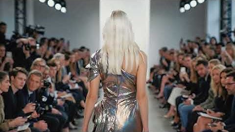 Cinematic 3D depth on the catwalk — spatial & light reconstruction #3DFashion