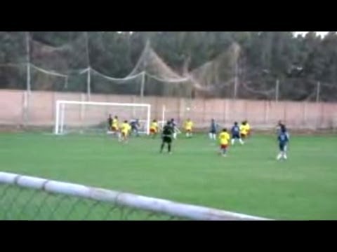 Omar emad (9)_Enppi vs.Gamarek 17-10-2012 عمر عماد سامى