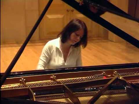 Valentina Igoshina - Chopin: Valse in C# minor (Op.64-2)