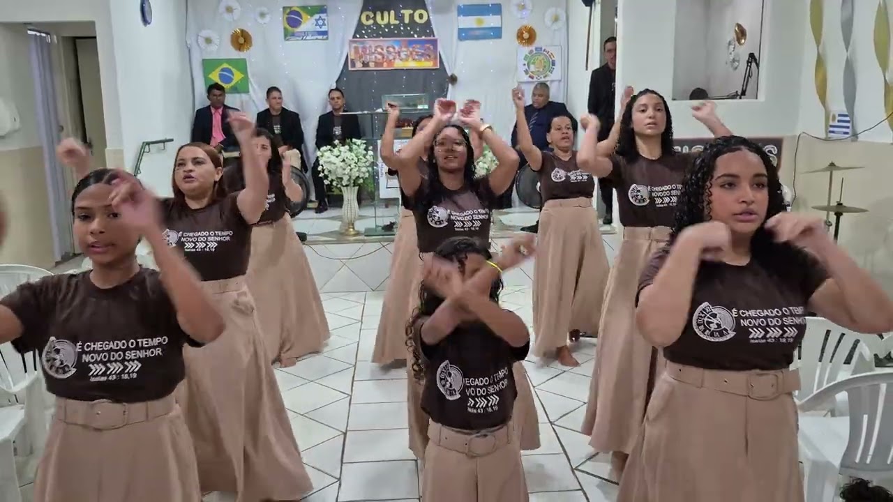 Coreografia Eu vou orar_ Gesto fonte de adoração 